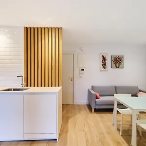  Apartamento Apartamento En Clinica Universitaria Y Hospitales España